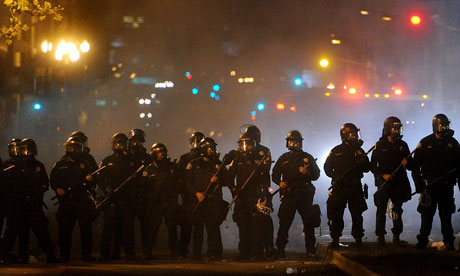 Occupy-Oakland-clashes-007